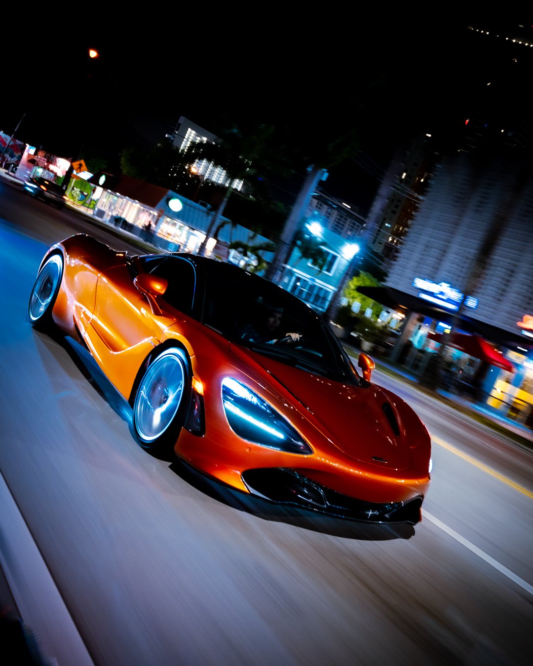 Automotive motion photographed by Zu Group