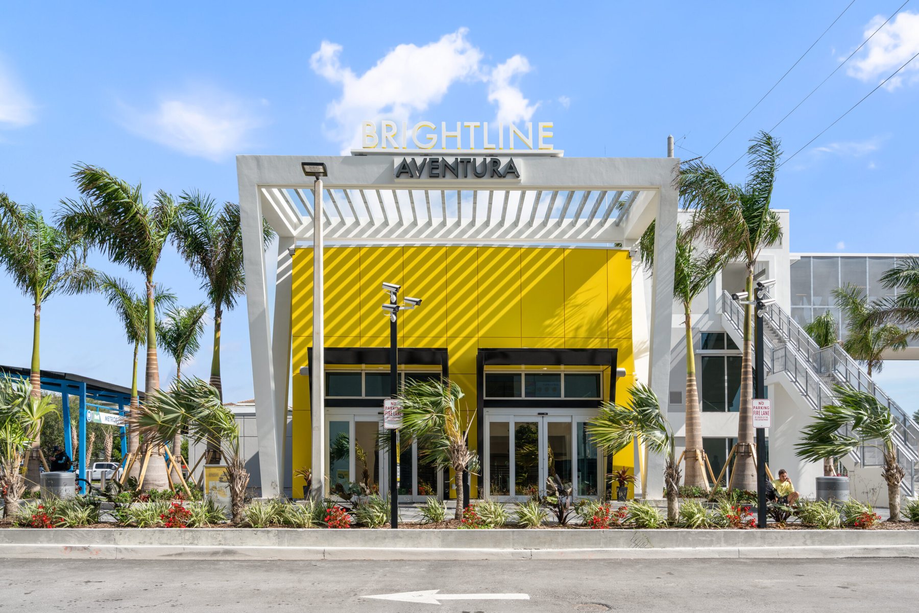 Brightline exterior photographed by Zu Group