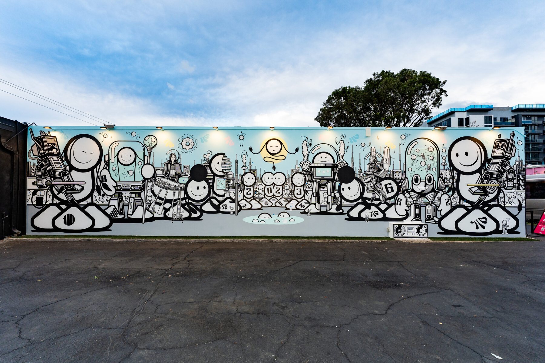 Public art mural photographed by Zu Group